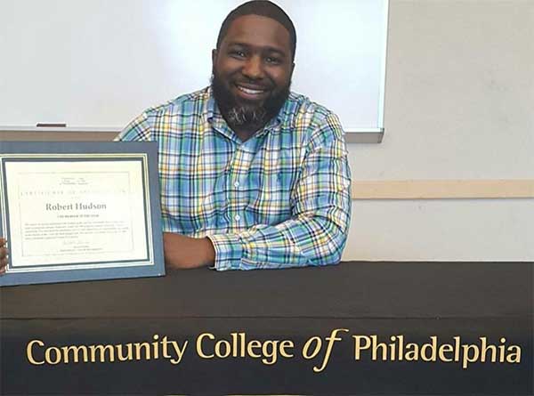 Robert Hudson with his Award