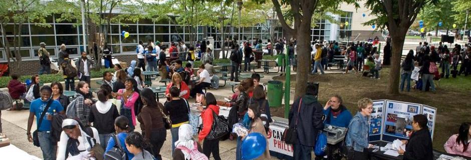 Spring Fling Festival students gathering