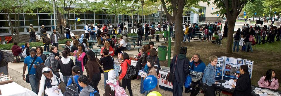 Spring Fling Festival students gathering